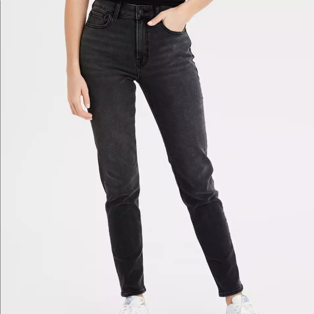 American Eagle Black Mom Jeans